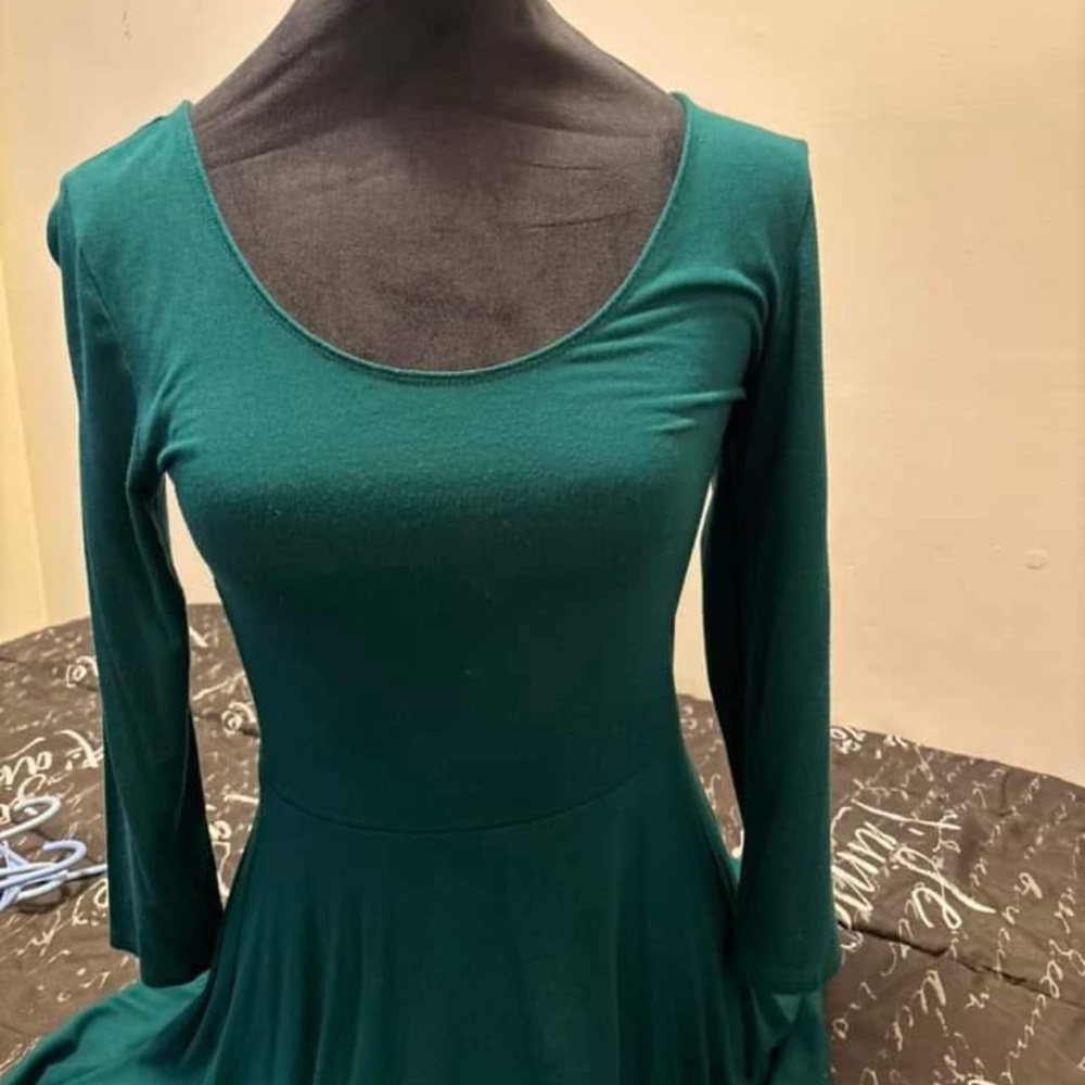 Green Forever 21 dress